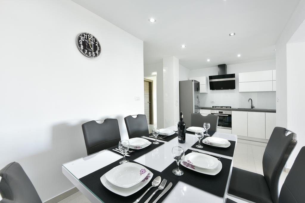 Apartman Kresan Sukošan Exterior foto